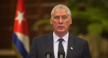 Llama el PCC a la inversión extranjera : ¿oportunidad o salvavidas?